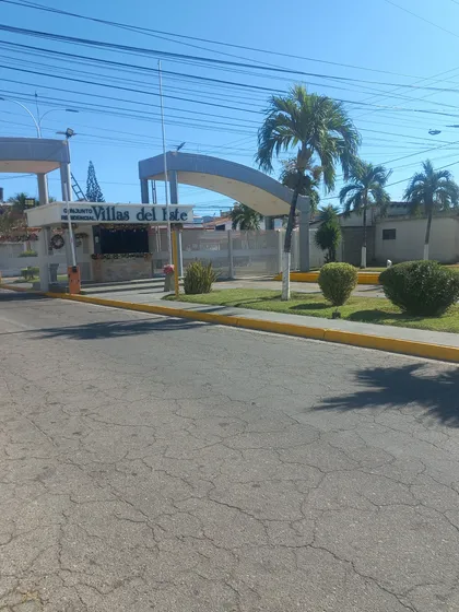 Casa En Venta. Urb. Privada Villas Del Este. Turmero Aragua