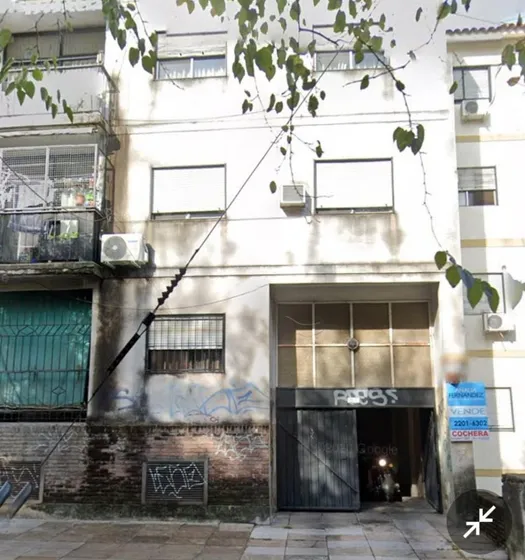 En Venta En Ciudad Jardin Espacio Cochera Cubierta F: 8970
