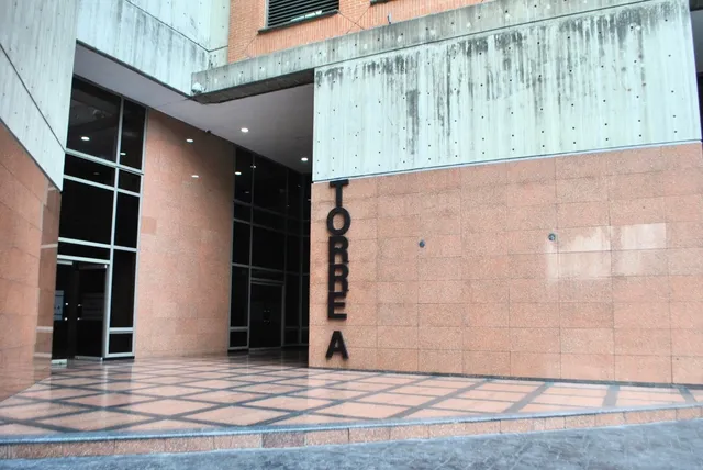 Alquiler De Oficina En Chacao, Av. Francisco De Miranda