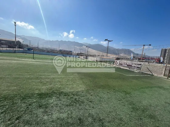 Se Vende Derecho A Llave En Complejo Deportivo
