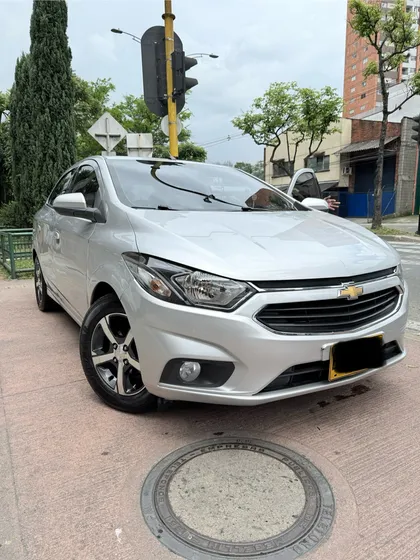Chevrolet Onix 1.4 Ltz 4 P