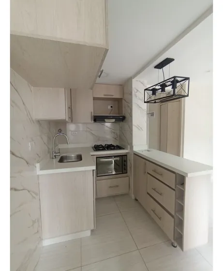 Se Vende  Hermoso Apartamento En  Robledo  Pajarito