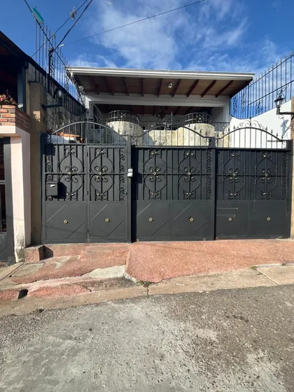 Casa En Venta Barrio Bolivar San Cristóbal Mg181
