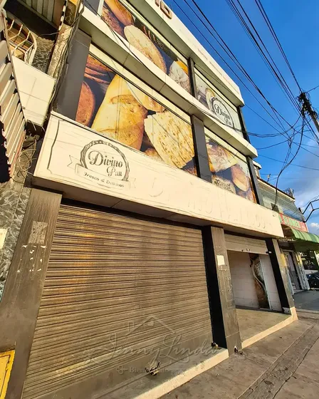 Venta Local Comercial 3 Pisos Av. Fuerzas Aéreas Con Constitución Diagonal Al Terminal De Pasajero De Maracay Aragua