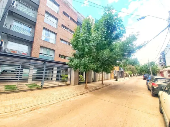 Venta Departamento Monoambiente Castelar Centro