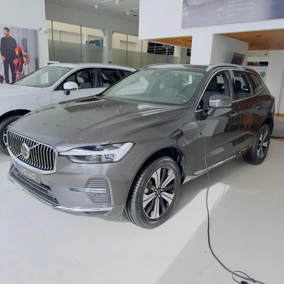 Volvo Xc60t8 Plus