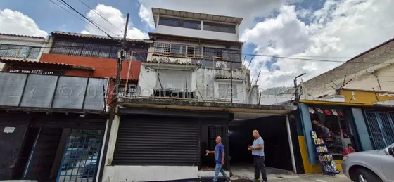 Local Comercial A Nivel De Calle Mariperez Caracas 25-3290 Mr. 