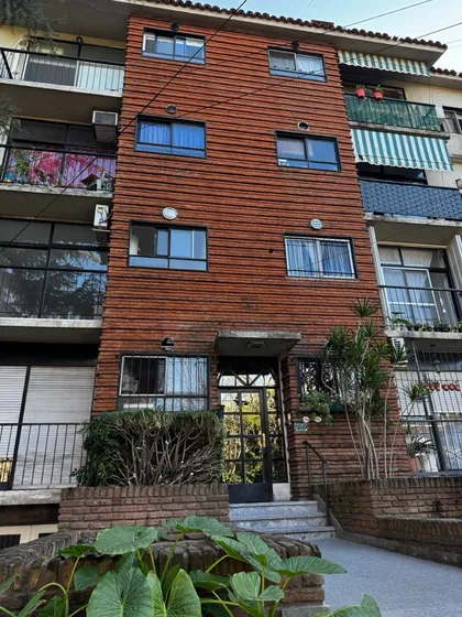 Departamento En Venta Ciudad Jardin 4 Ambientes En Segundo Piso