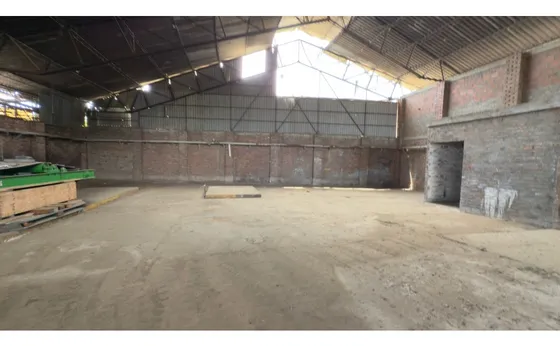 Arriendo  Bodega Guabinas Yumbo 