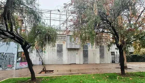 Venta De Propiedad Educacional, República Stgo Id 72.728-ret