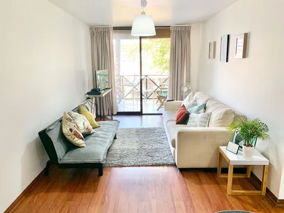 Departamento En Venta De 2 Dorm. En Ñuñoa
