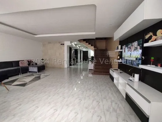 Casa En Venta El Tumulo Araure - #24-29058 Jm Rah
