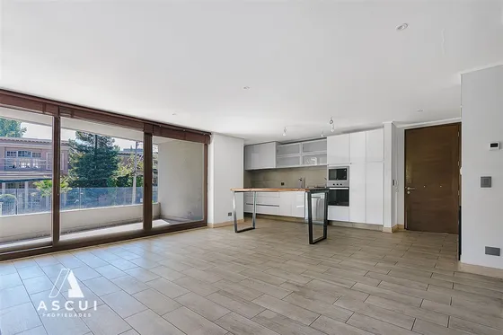 Depto En Venta De 2 Dorm, 2 Baños, Terraza, La Dehesa