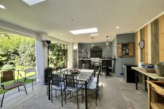 Casa En Venta En Lo Barnechea. Colegio Huinganal Y Otros.