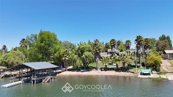 Casa En Venta De 5 Dorm. En La Estrella