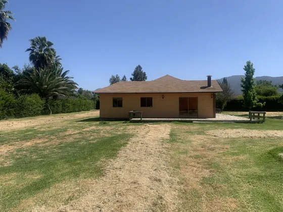 Oportunidad, Casa  En Parcelación En Aculeo