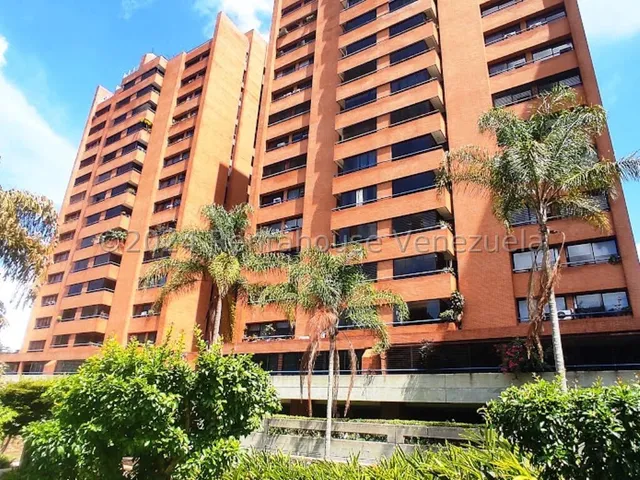Apartamento En Los Geranios Cerca De Centros Comerciales  Lld 