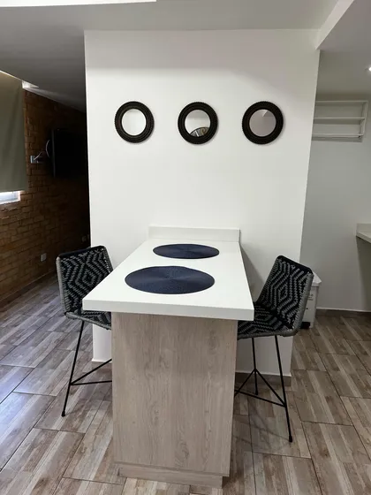 Aparta Estudio Amoblado Loma Del Tesoro