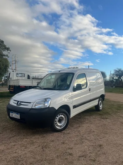 Peugeot Partner 1.6 Furgon M69