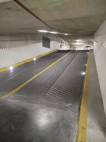 Cochera En Venta - 15mts2 - Once