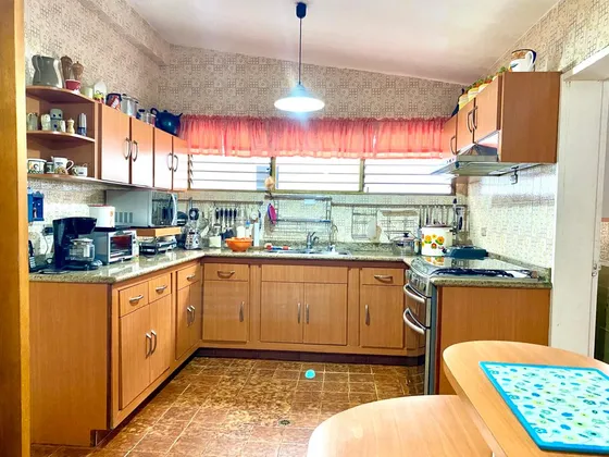 Lh Casa En Venta En Altos De Pirineos 