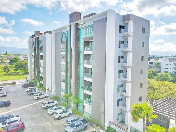 Apartamento Ascensor Y Area Social Proximo Quintas Pontezuela Stgo.