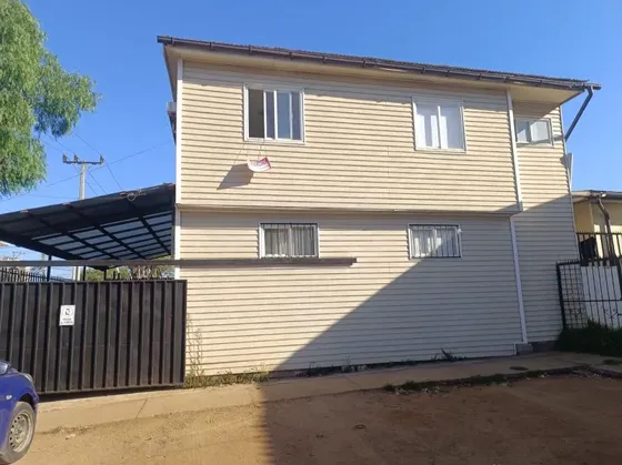 Vende Casa Esquina Gomez Carreño 7 D+4b Full Conectividad