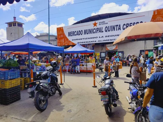 Venta O Alquiler Local Con Opción A Compra De 300 Mts En Quinta Crespo