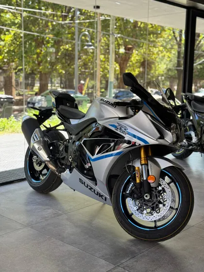 Suzuki Gsx-r1000r - Reserva Tu Unidad - 2025