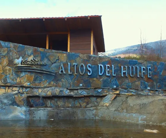 Hermosa Parcela En Pucón, Con Acceso A Termas, Sector Huife