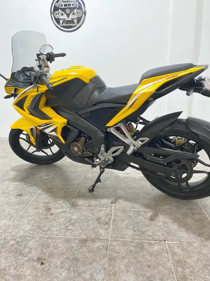 Bajaj Rouser Rs 200 Pocos Kilometros