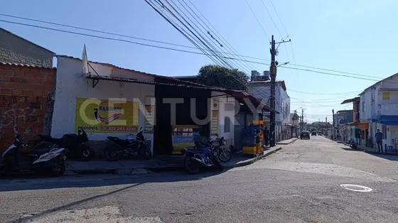 Inmueble Con Locales Comerciales Para Venta
