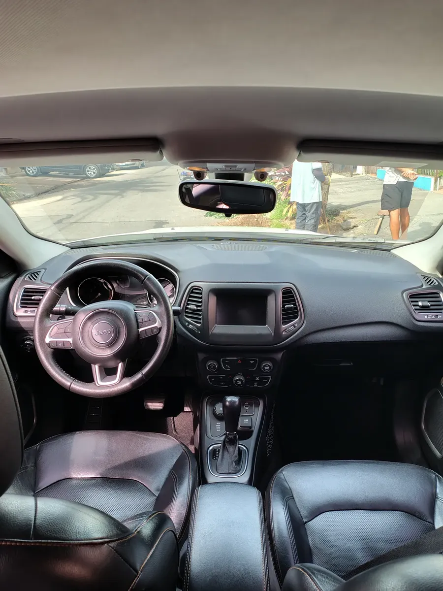 Jeep Compass 2.4 Longitude5279309885453209612