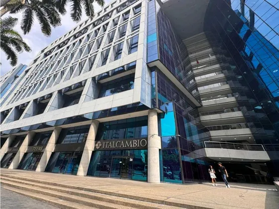 Vendo/alquilo Local 122m2 Centro Lido 7447