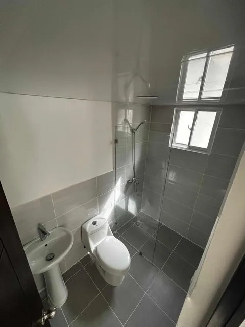 Apto. 3 Hab. Altos Arroyo Hondo 3 Vacío Rd$ 30 Mil
