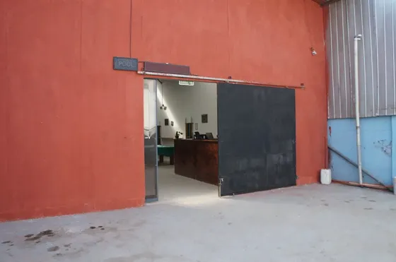 Excelente Local Comercial / Independencia / Av Einstein