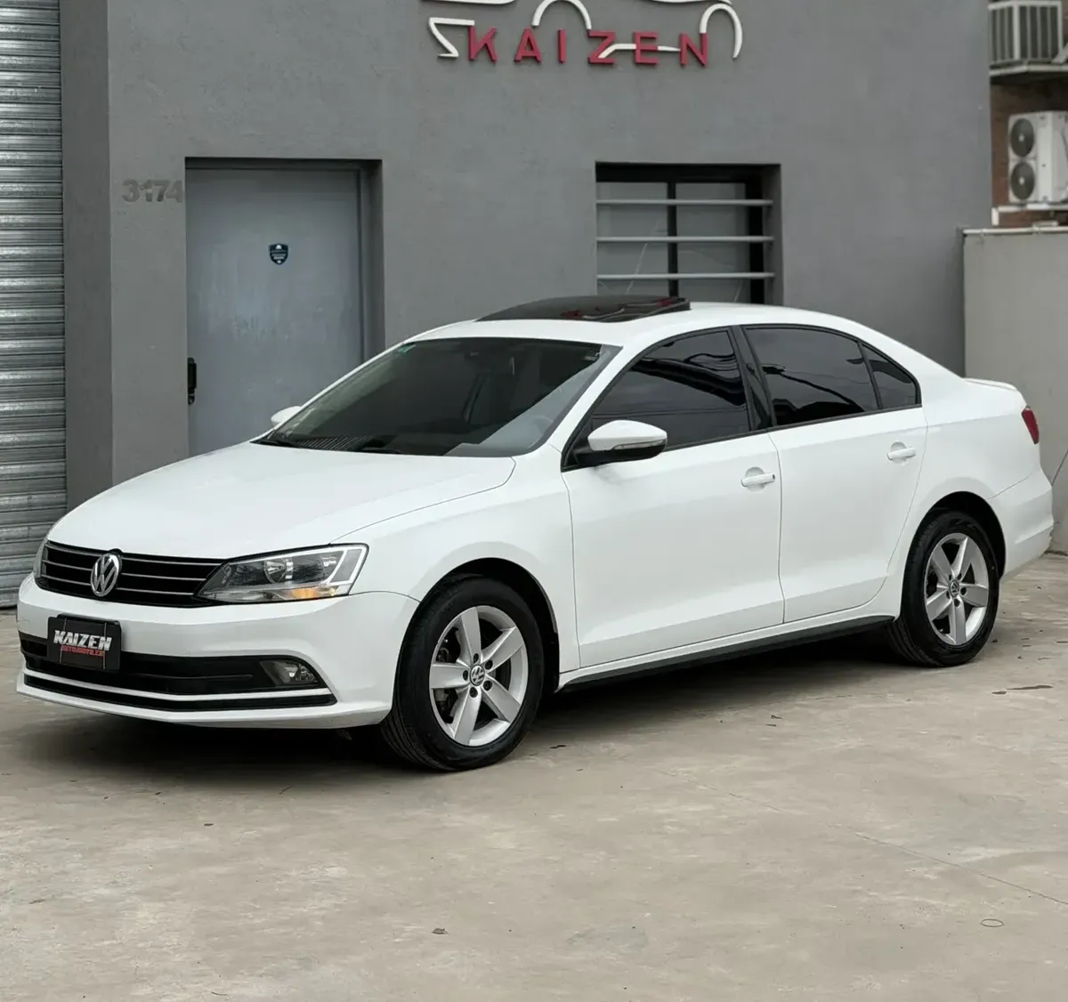 Volkswagen Vento 2.5 Advance Plus 170cv