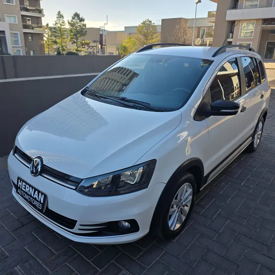 Volkswagen Suran 1.6 Track