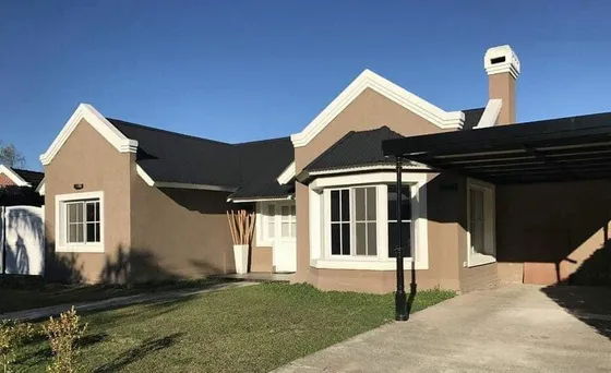 Hermosa Casa En Campos De Echeverria!!!