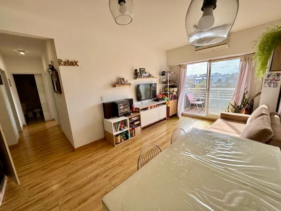 Departamento 3 Amb Super Luminoso Con Balcon!! - Caballito