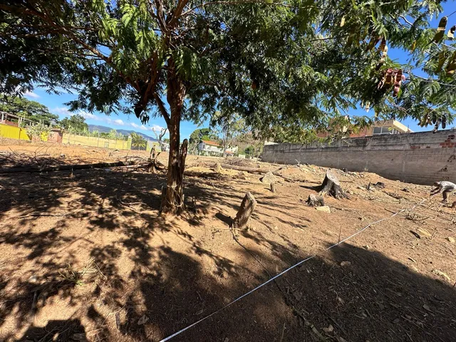 Terreno En Venta Colinas De Guataparo (mer)