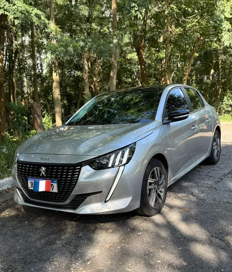 Peugeot 208 1.6 16v Griffe Flex Aut. 5p