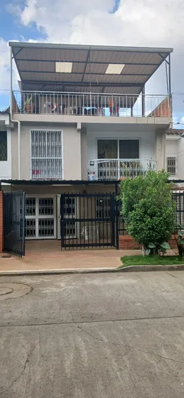 Se Vende Casa En Bosques Del Limonar