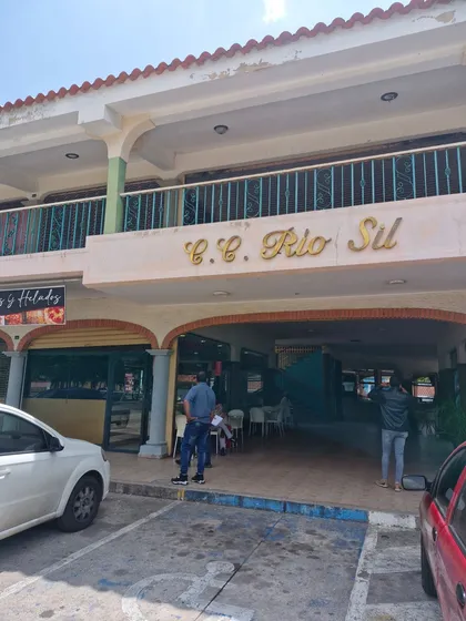 Fondo De Comercio En Venta En Naguanagua. C.c Rio Sil. (hg)