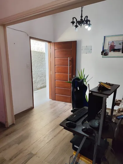 Venta Casa 3 Dormitorios Atahualpa Con Cochera