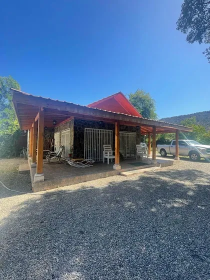 Parcela Con Casa En Arriendo La Esperaza . Peumo