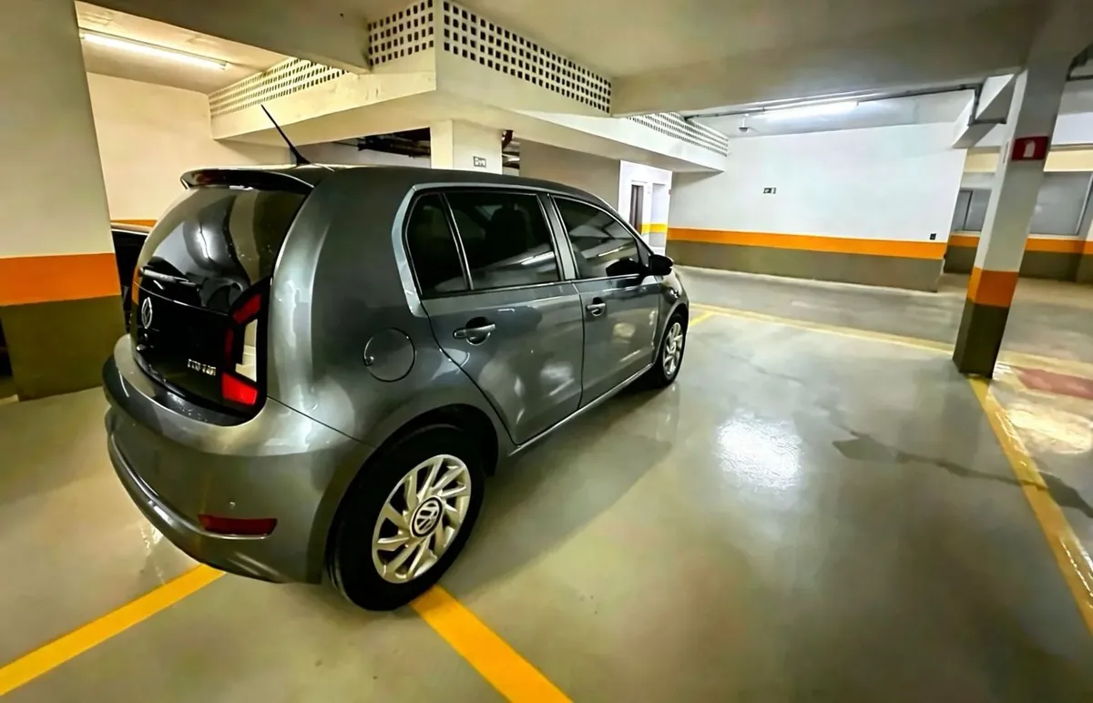 Volkswagen Up! 2020 1.0 Connect 170 Tsi 5p — foto 3