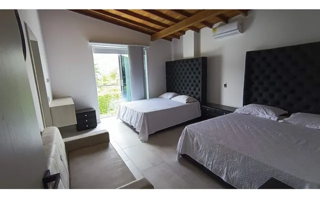 Venta De Cabaña Moderna En San Jeronimo