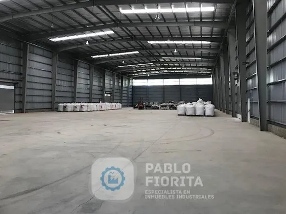 Polo Industrial Ezeiza Spegazzini Nave Logistica E Industrial De 2800m2 Rociadores Y Dock De Carga