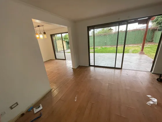 Casa Remodelada! Oferta! 518 Mts2 Totales